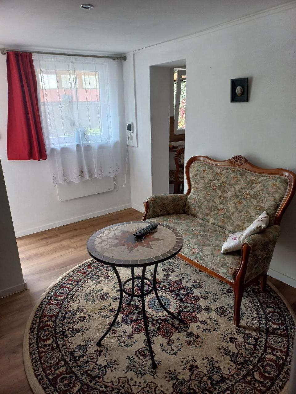 Bungalow Hugo Oppach ภายนอก รูปภาพ